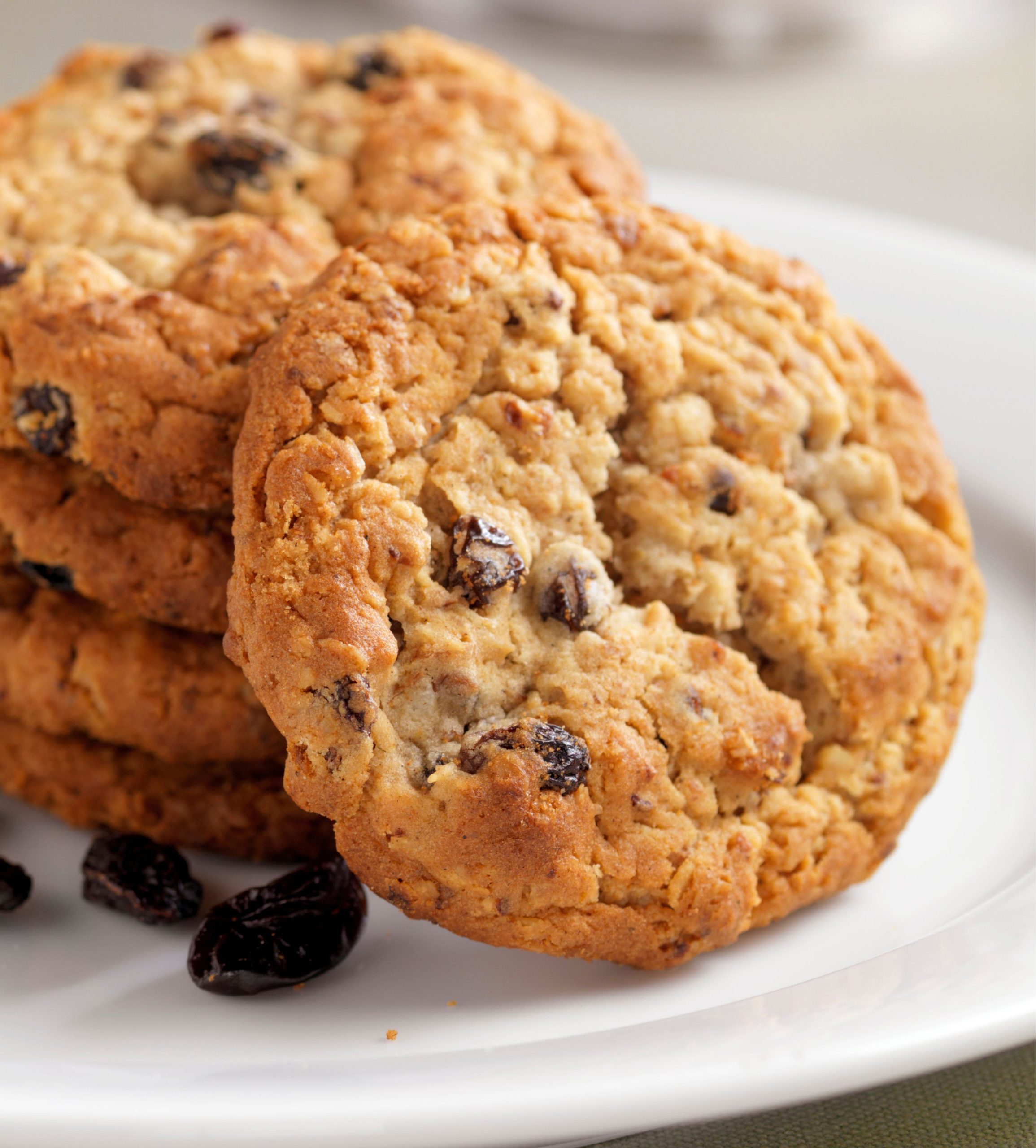 Kids' Favorite Chewy Oatmeal Cookie