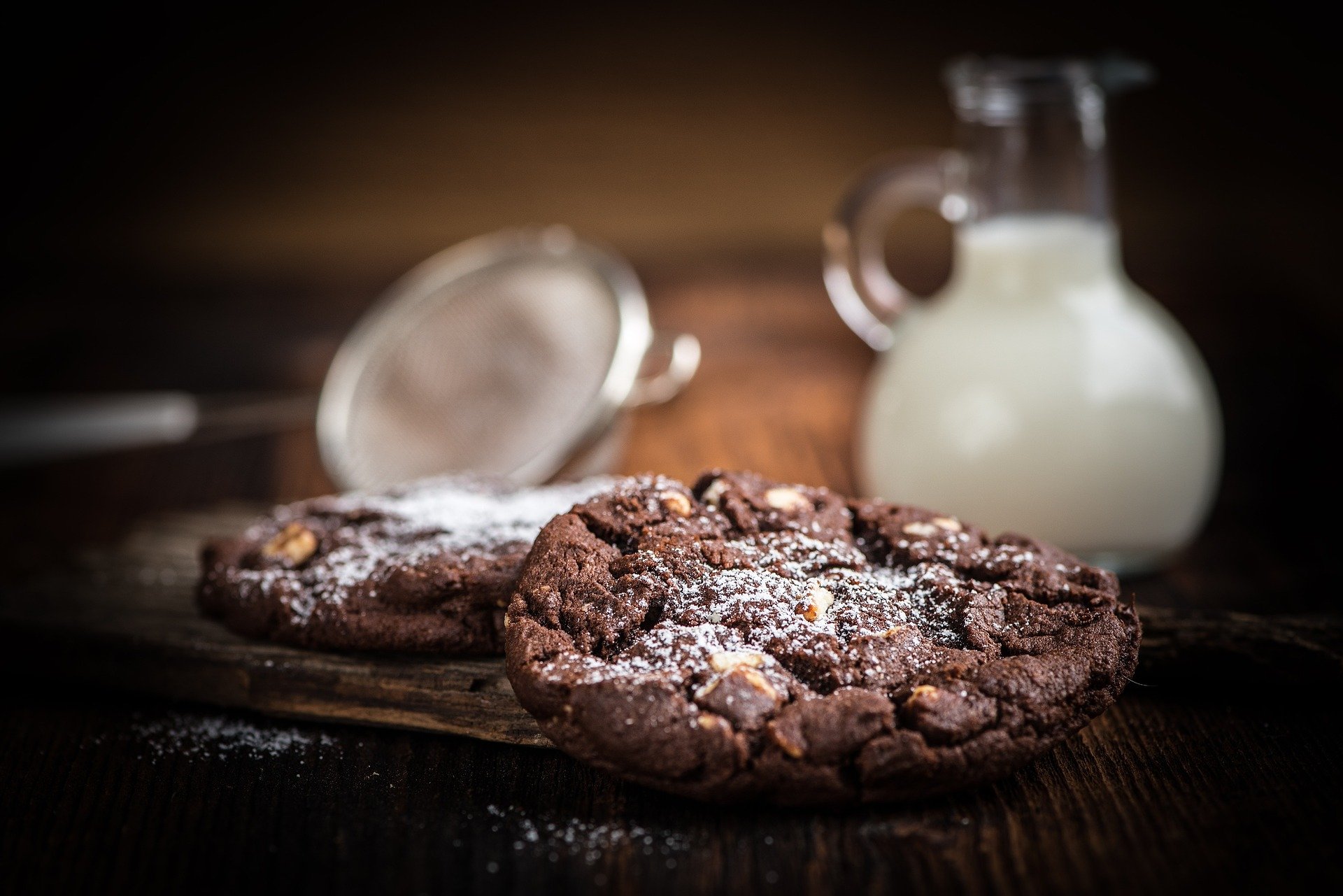 triple chocolate cookie