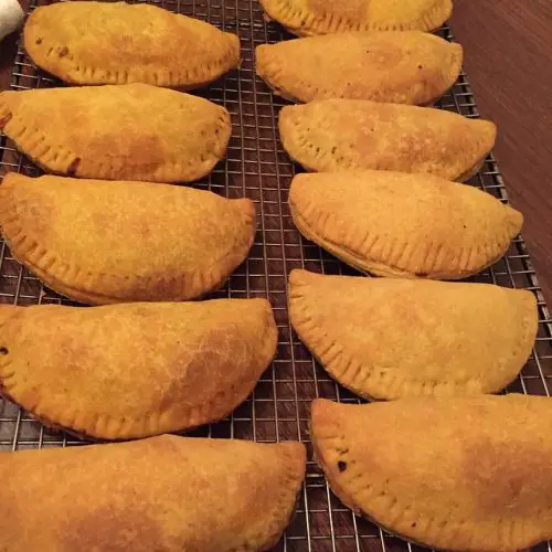 Traditional Jamaican Beef Patty Recipe Baker Recipes