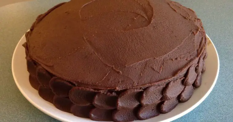 Easy Chocolate Cake With Ganache And Hazelnut Pecan Praline Cream