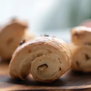 Easy Cinnamon Walnut Puff Pastry Rolls
